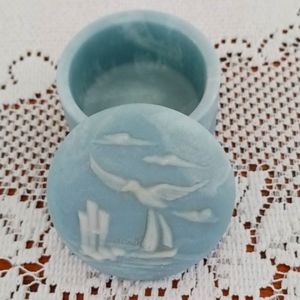 Blue marbleized Robert Nemith Incolay stone trinket box 🎁